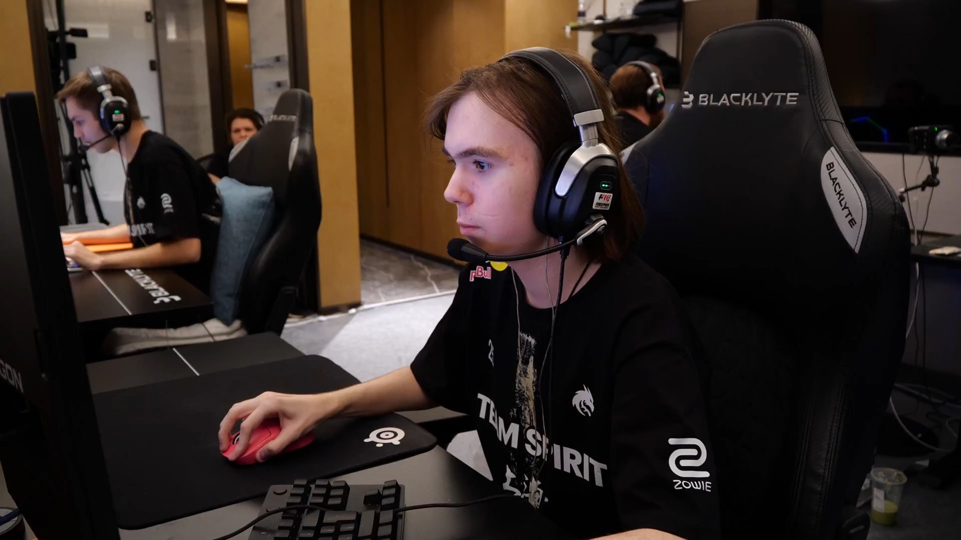 关键时刻外 关键时刻外